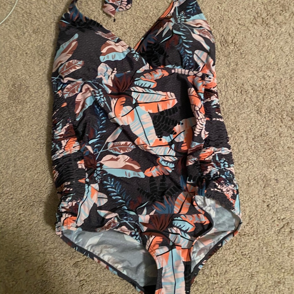 Maternity bathing suit